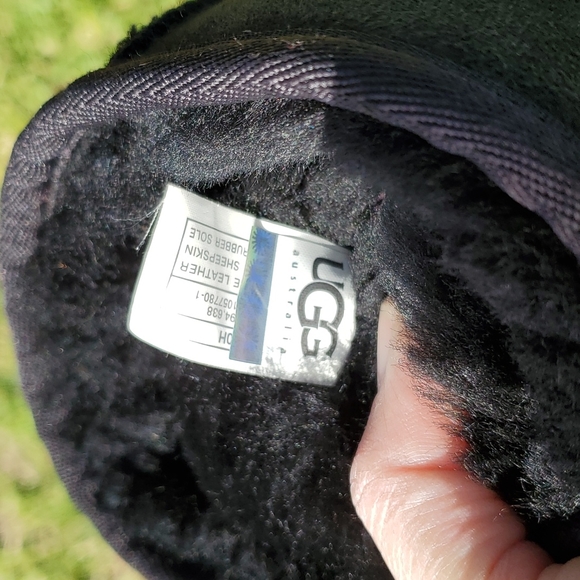 UGG Australia Kids Classic Tall Boots, Black, sz 13 - Picture 7 of 10